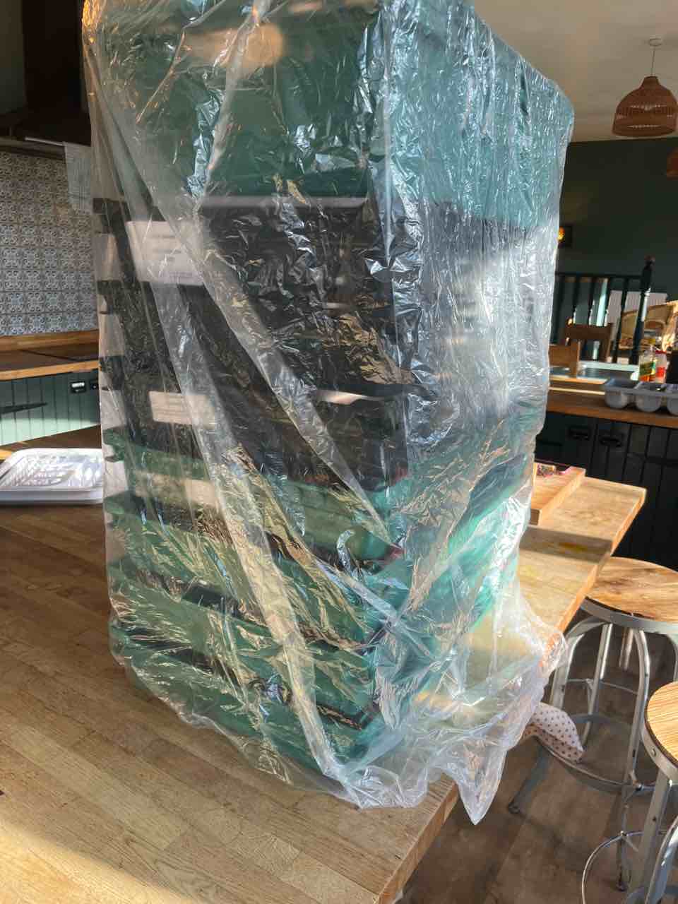 Delivery confirmation for Rachel Allmand Wedding